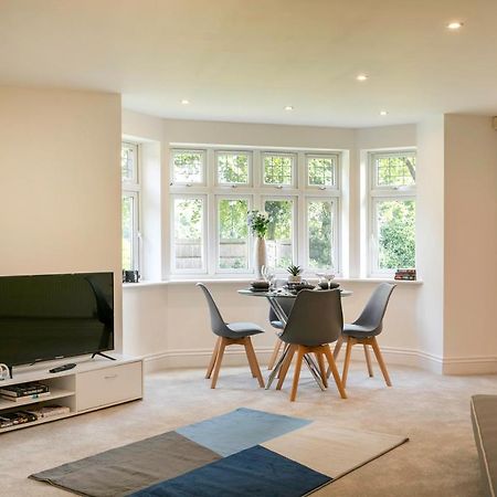 ✰Onpoint -Large 2 Bedroom Apt With Parking!✰ Nottingham Eksteriør bilde