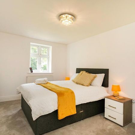 ✰Onpoint -Large 2 Bedroom Apt With Parking!✰ Nottingham Eksteriør bilde