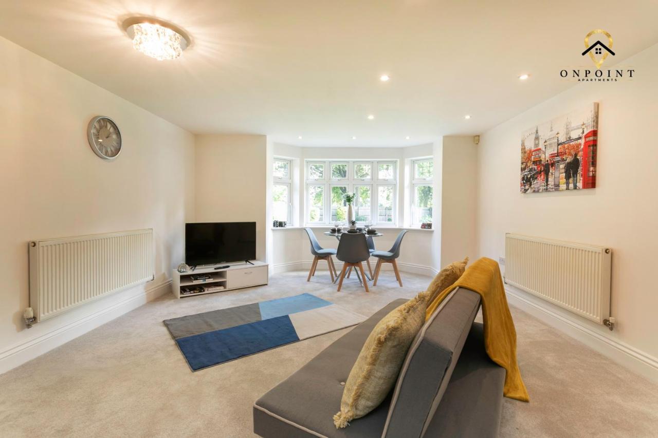 ✰Onpoint -Large 2 Bedroom Apt With Parking!✰ Nottingham Eksteriør bilde