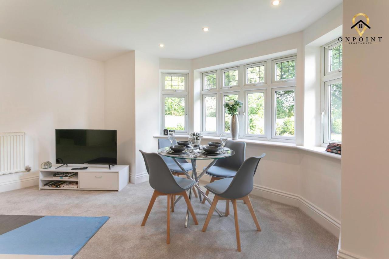 ✰Onpoint -Large 2 Bedroom Apt With Parking!✰ Nottingham Eksteriør bilde