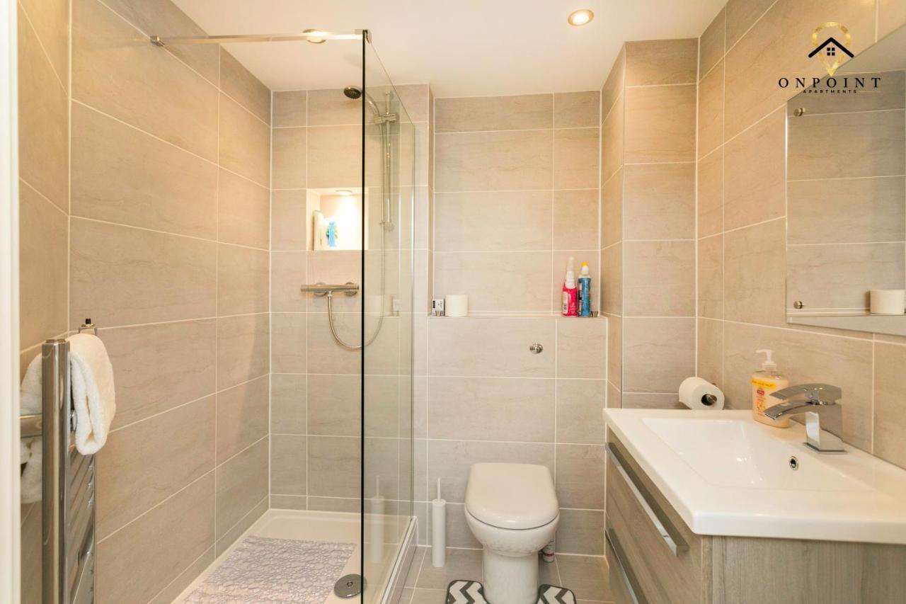 ✰Onpoint -Large 2 Bedroom Apt With Parking!✰ Nottingham Eksteriør bilde
