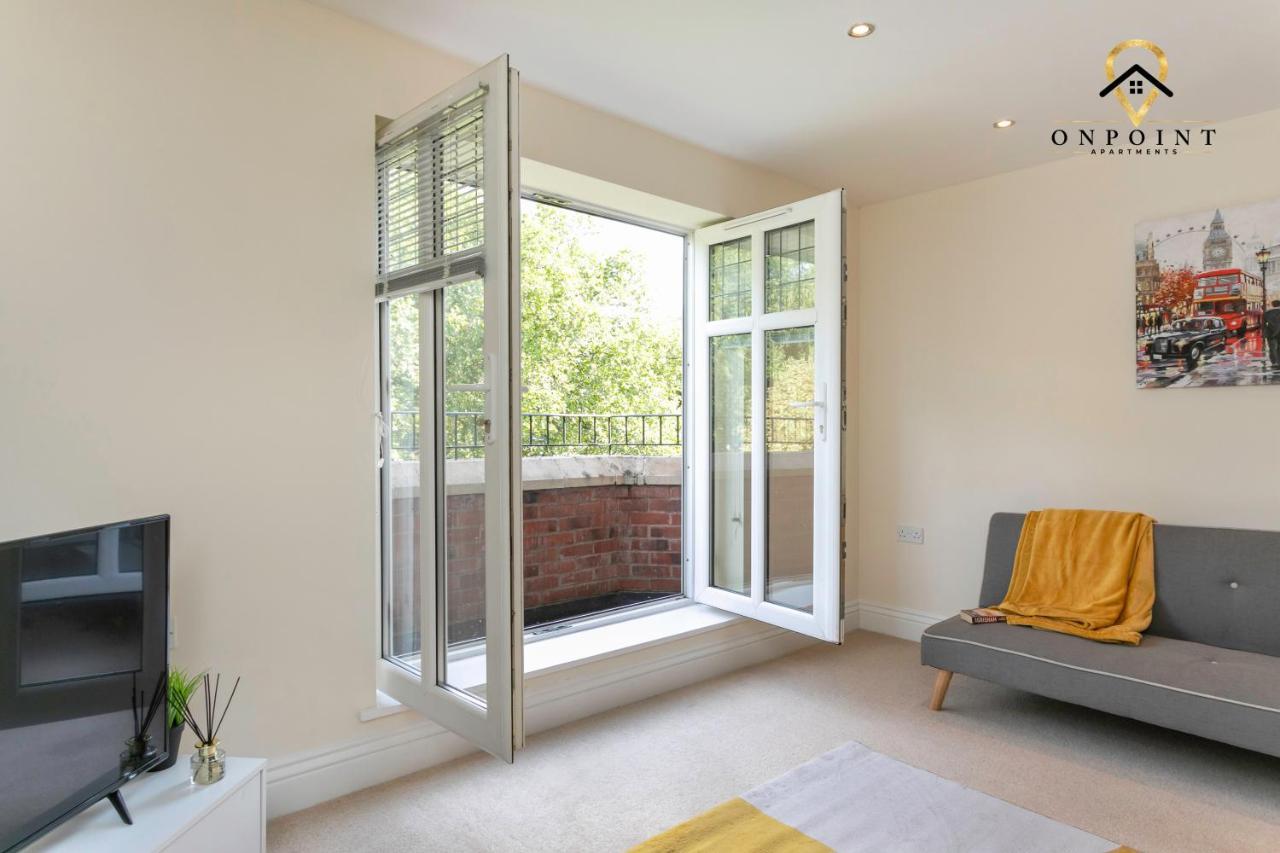 ✰Onpoint -Large 2 Bedroom Apt With Parking!✰ Nottingham Eksteriør bilde