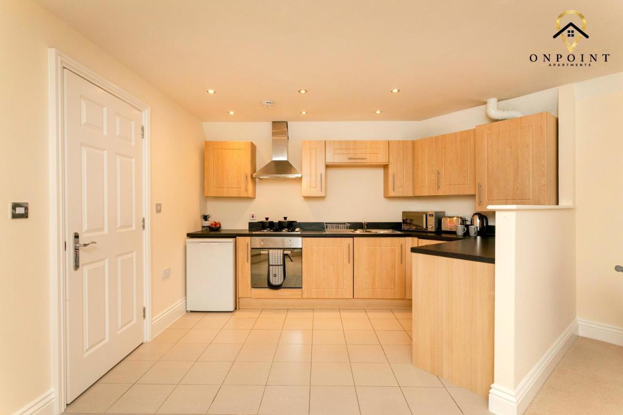 ✰Onpoint -Large 2 Bedroom Apt With Parking!✰ Nottingham Eksteriør bilde