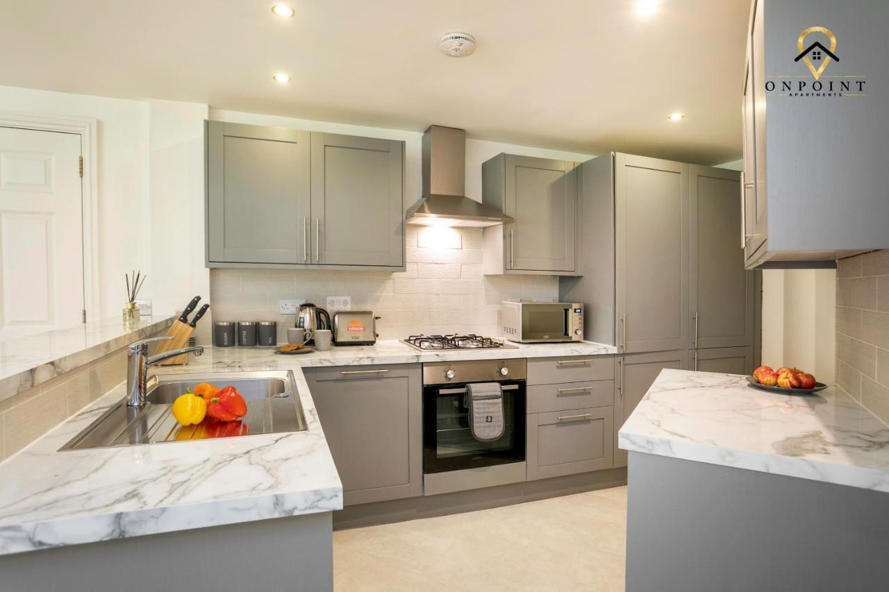 ✰Onpoint -Large 2 Bedroom Apt With Parking!✰ Nottingham Eksteriør bilde